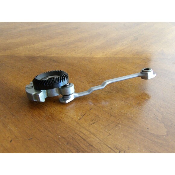 BERNINA Other - OEM Genuine Bernina 1008 Sewing Machine Replacement Part: 0-453 4 B9448-1